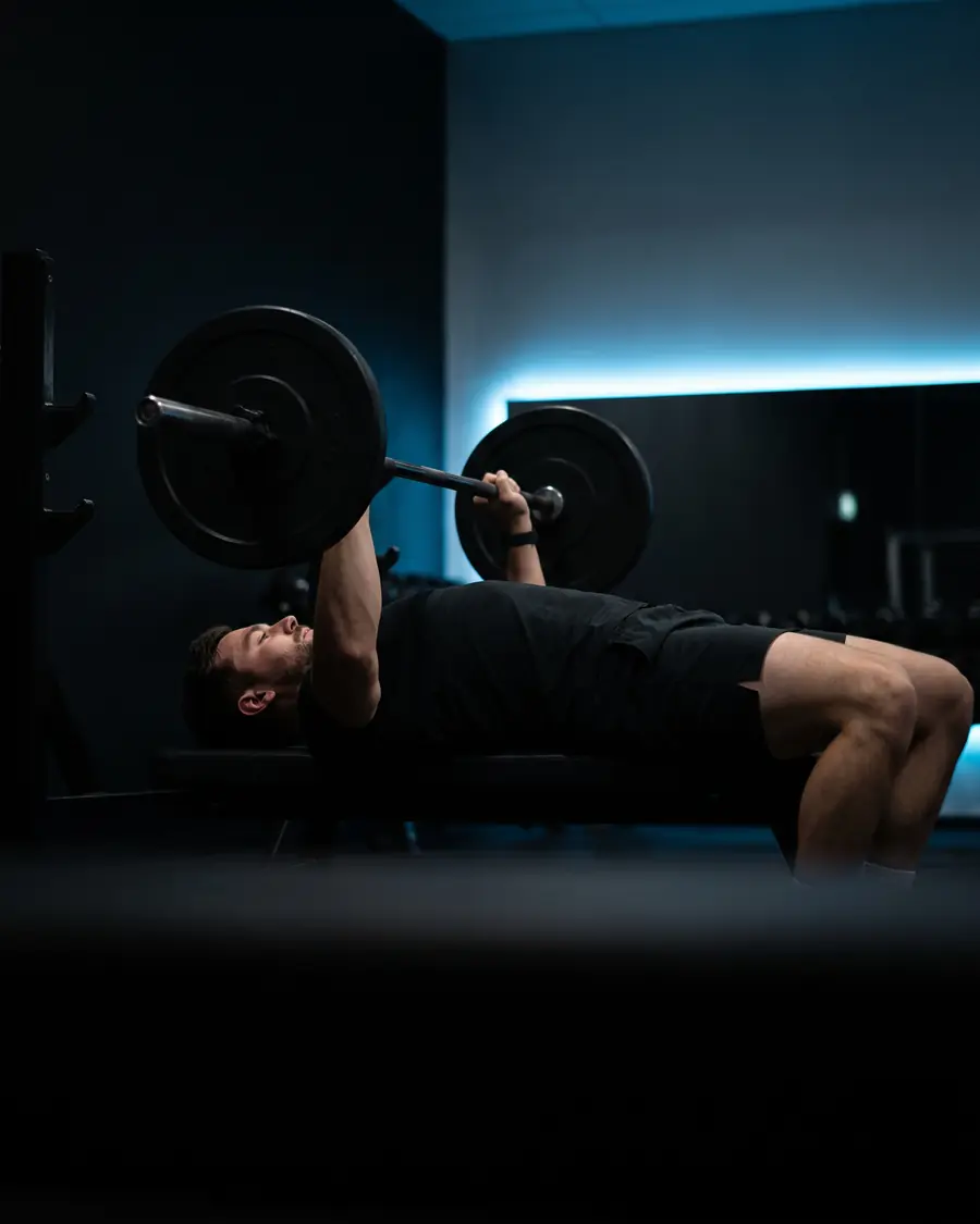 Bench press demonstration